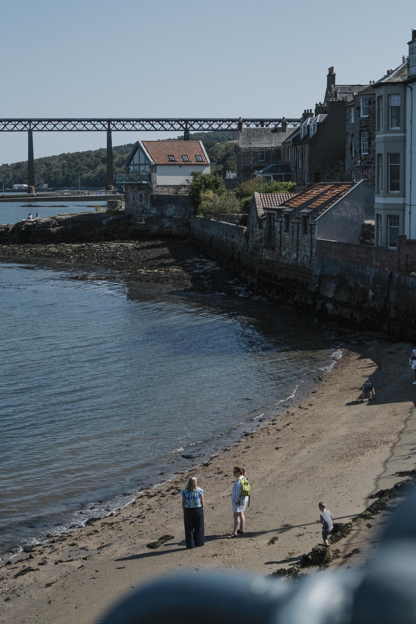 Hot summer day in Queensferry